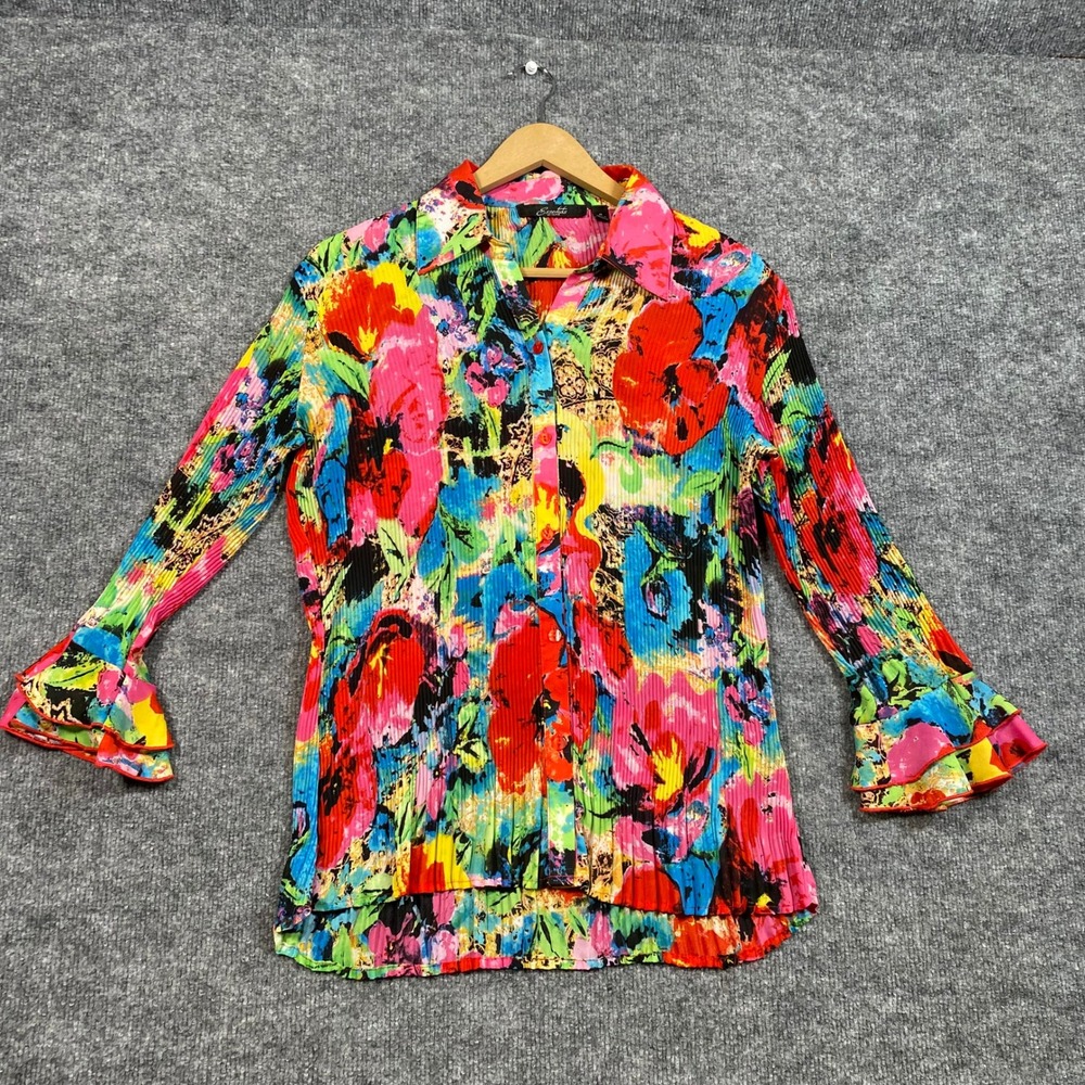 Essentials by Milano‎ Floral Plisse Button Up Blouse Accordian Ruffle Cuff M